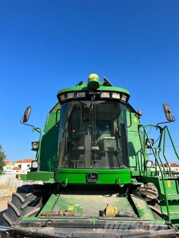 John Deere CTS Rice Зерноуборочные комбайны