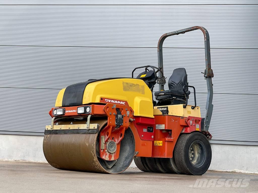 Dynapac CC1300C Комбинированные катки