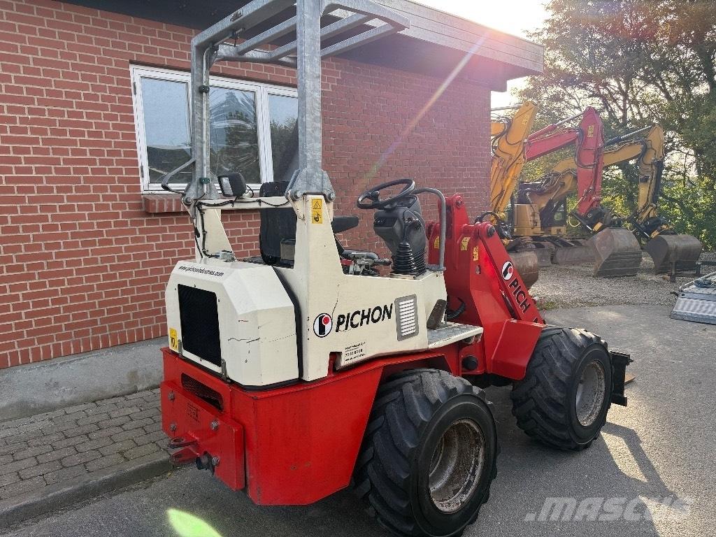 Pichon p330 Малые погрузчики