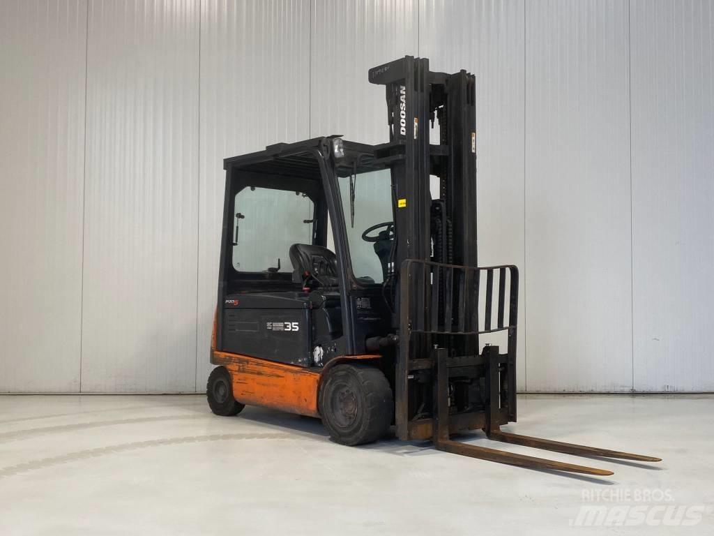 Doosan B35X-5 Электропогрузчики
