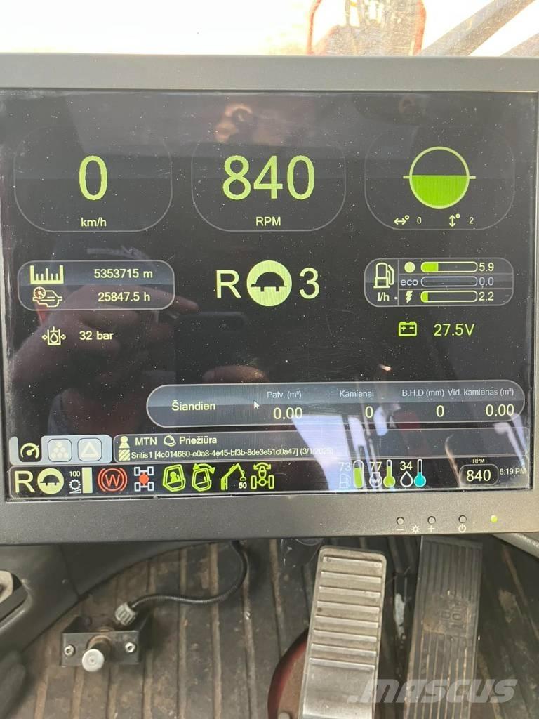 Komatsu 911.4 Харвестеры