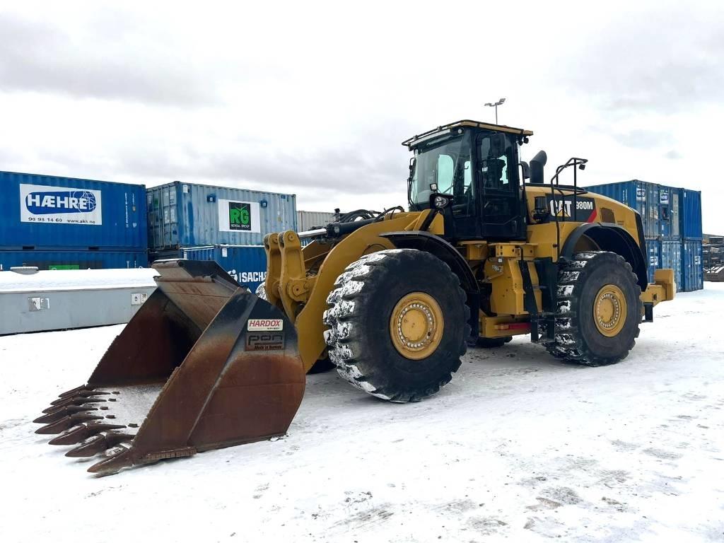 CAT 980M Фронтальные погрузчики