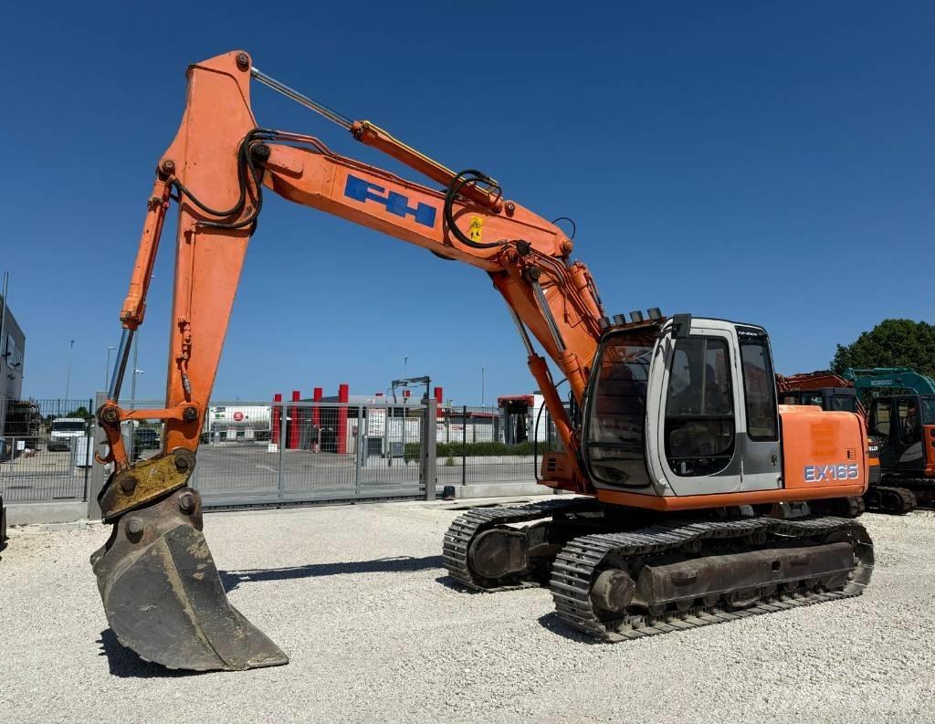 Fiat Hitachi EX 165 Гусеничные экскаваторы