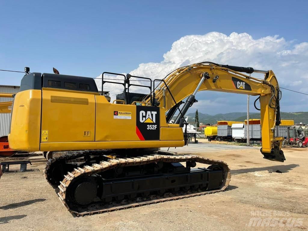 CAT 352FL Гусеничные экскаваторы