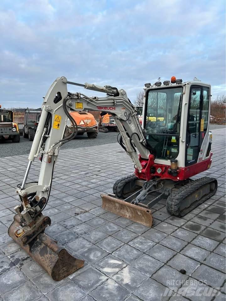 Takeuchi TB 225 Мини-экскаваторы