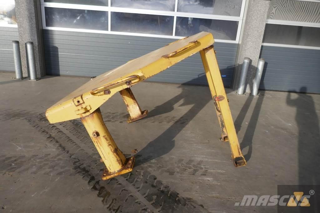 CAT D8N O-rops cab Кабины