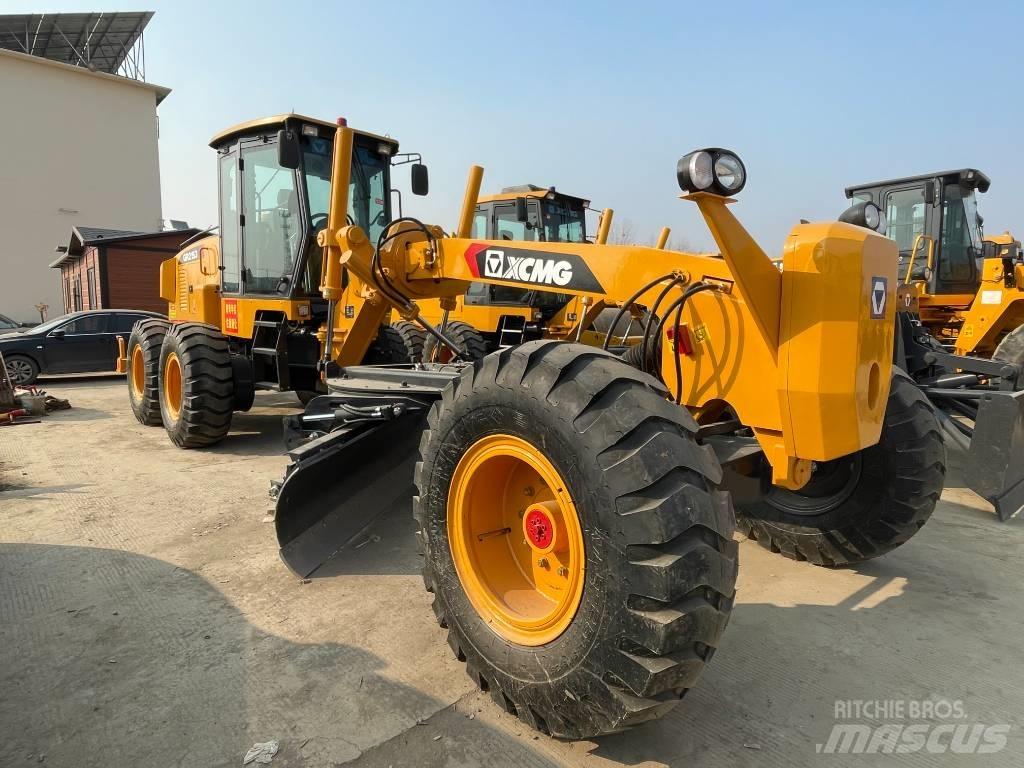 XCMG gr2153 Фронтальные погрузчики