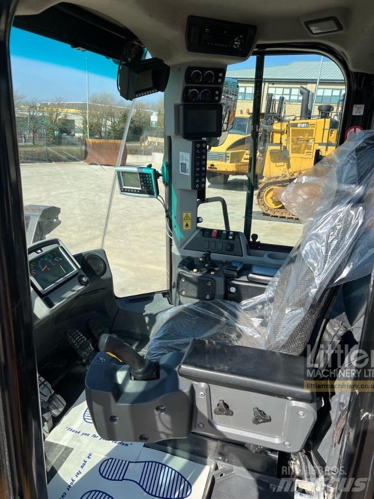 CAT 966 M Фронтальные погрузчики