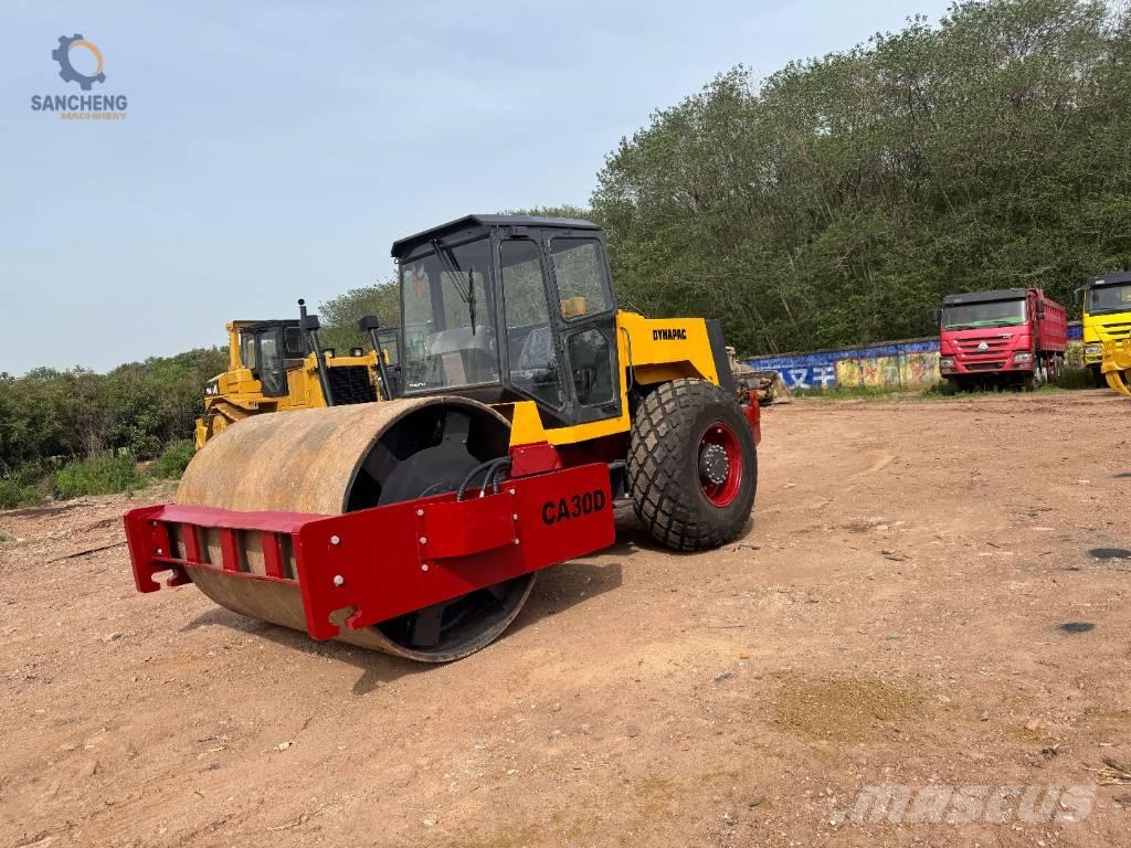 Dynapac CA 30 D Грунтовые катки