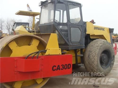 Dynapac CA30D Грунтовые катки