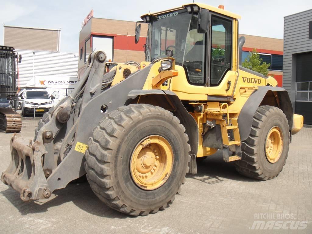 Volvo L 110 F Фронтальные погрузчики