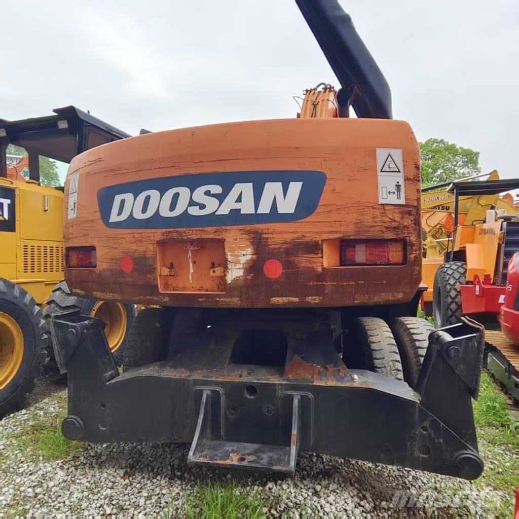 Doosan DH 210 W-7 Колёсные экскаваторы