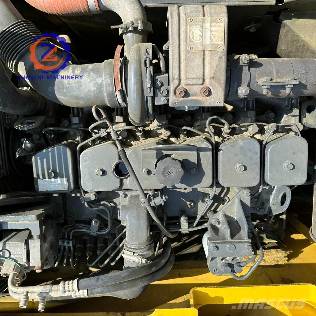 Komatsu PC 200 Гусеничные экскаваторы