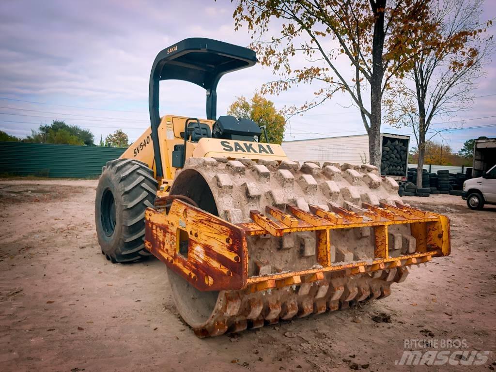 Sakai SV 540 T Грунтовые катки