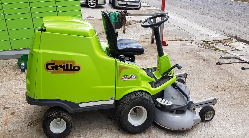 Grillo FD 280 Самоходные газонокосилки