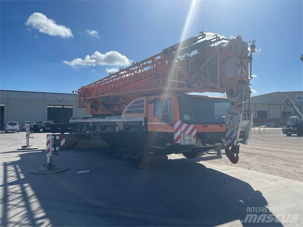 Demag AC 250-5 Автокраны