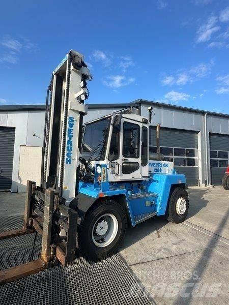Svetruck 1260-28 Дизельные погрузчики