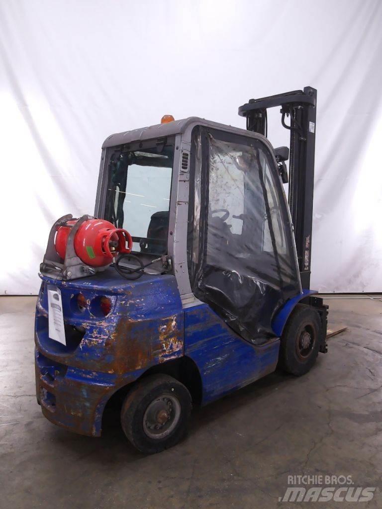 Cesab M325G Газовые погрузчики