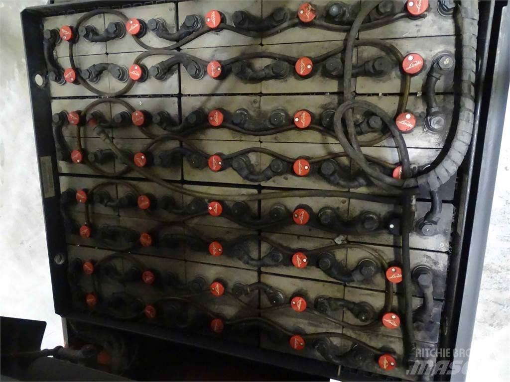 Linde E25L-01 Электропогрузчики