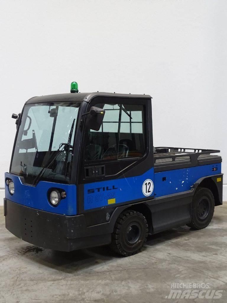 Linde P250 Складские электротягачи
