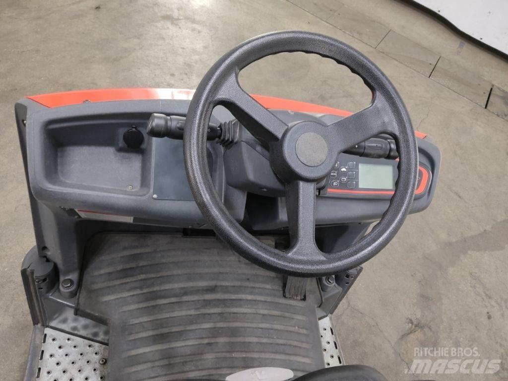 Linde P60 Складские электротягачи