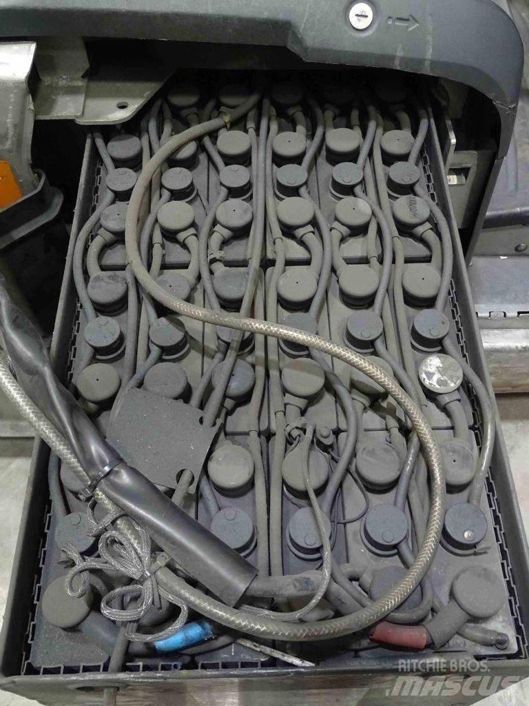 Still LTX80 Складские электротягачи