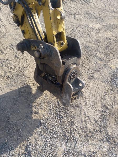 CAT 306 CR Мини-экскаваторы