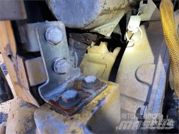 CAT 305C Мини-экскаваторы