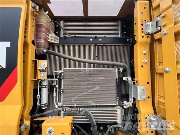 CAT 320 Гусеничные экскаваторы