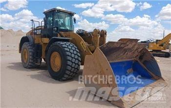 CAT 982M Фронтальные погрузчики