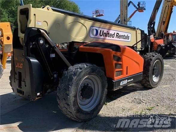 JLG 1055 Телескопические погрузчики