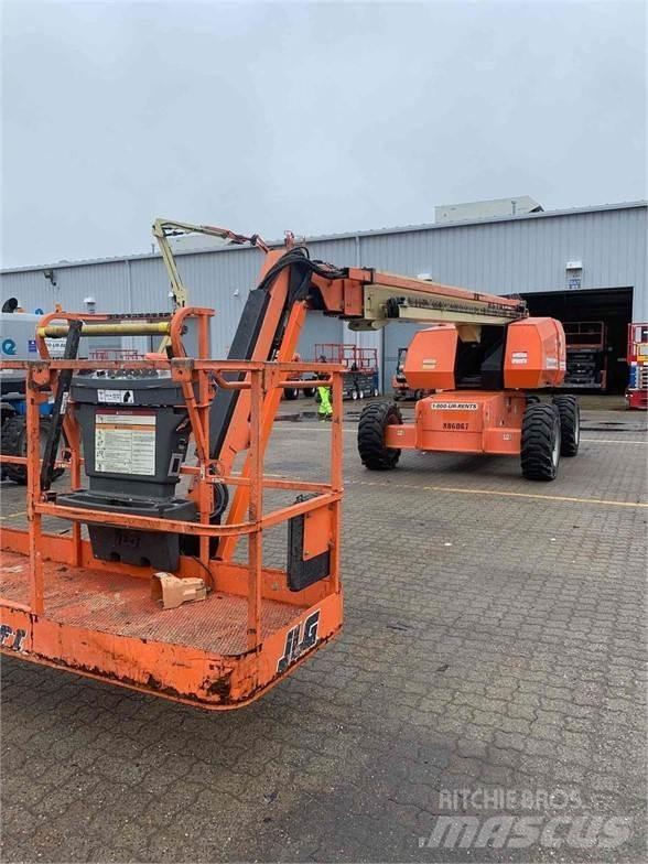 JLG 660SJ Телескопические подъемники