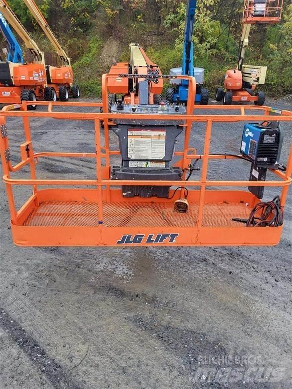 JLG 860SJ Телескопические подъемники