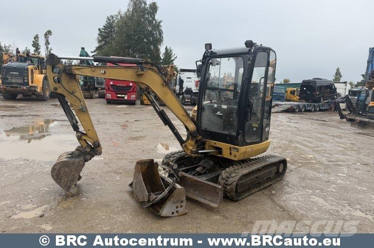 CAT 302.7DCR Мини-экскаваторы