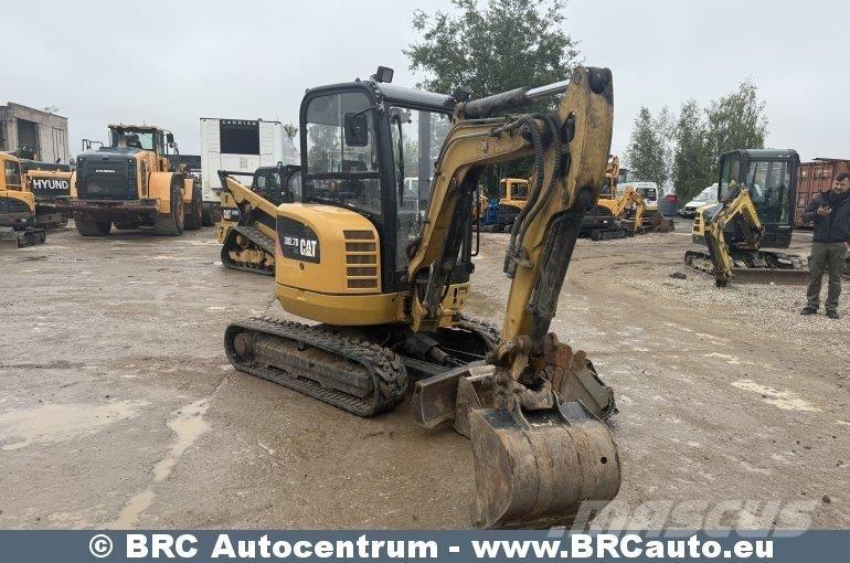 CAT 302.7DCR Мини-экскаваторы
