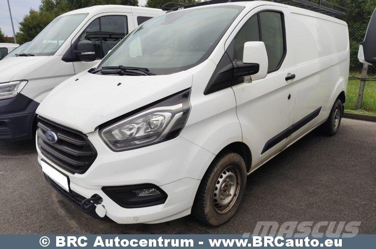 Ford Transit Custom Цельнометаллический фургоны
