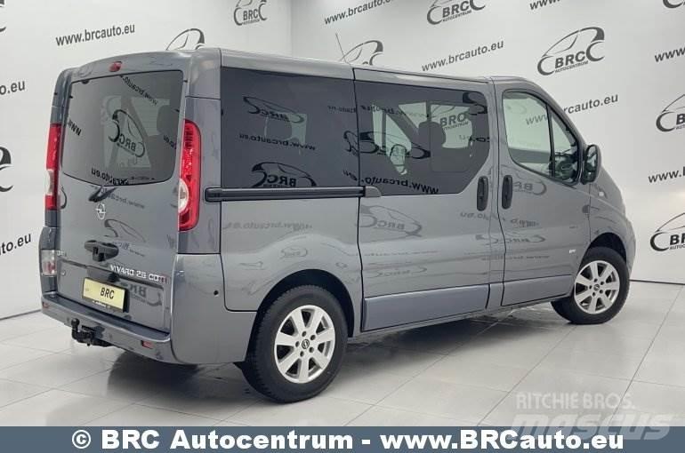 Opel Vivaro Микроавтобусы