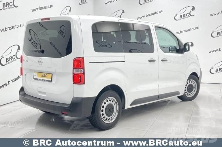Opel Vivaro Микроавтобусы