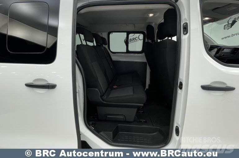 Opel Vivaro Микроавтобусы