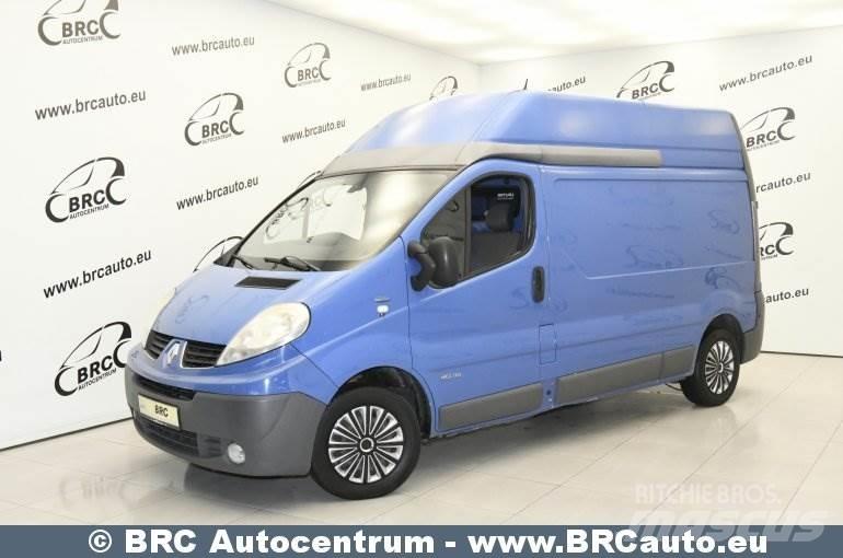 Renault Trafic Цельнометаллический фургоны