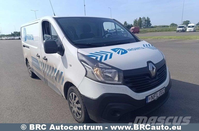 Renault Trafic Цельнометаллический фургоны