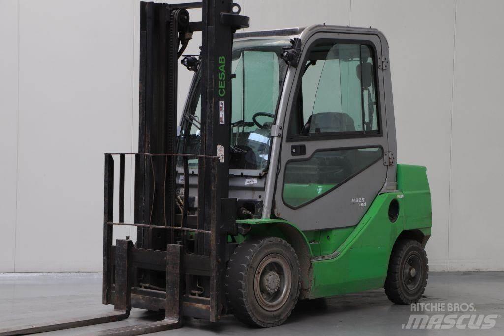 Cesab M325D Дизельные погрузчики