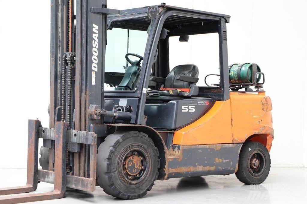 Doosan G55SC-5 Газовые погрузчики
