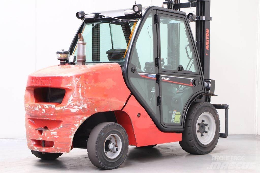 Manitou MSI35D Дизельные погрузчики