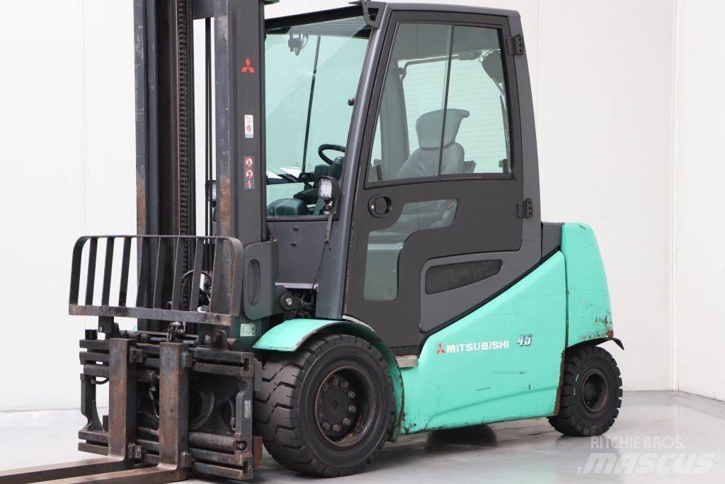 Mitsubishi FB45 2 Электропогрузчики