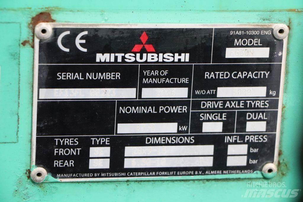 Mitsubishi FG30N Газовые погрузчики