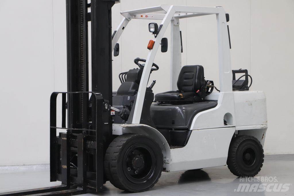 Nissan UG1F2A35DU Газовые погрузчики