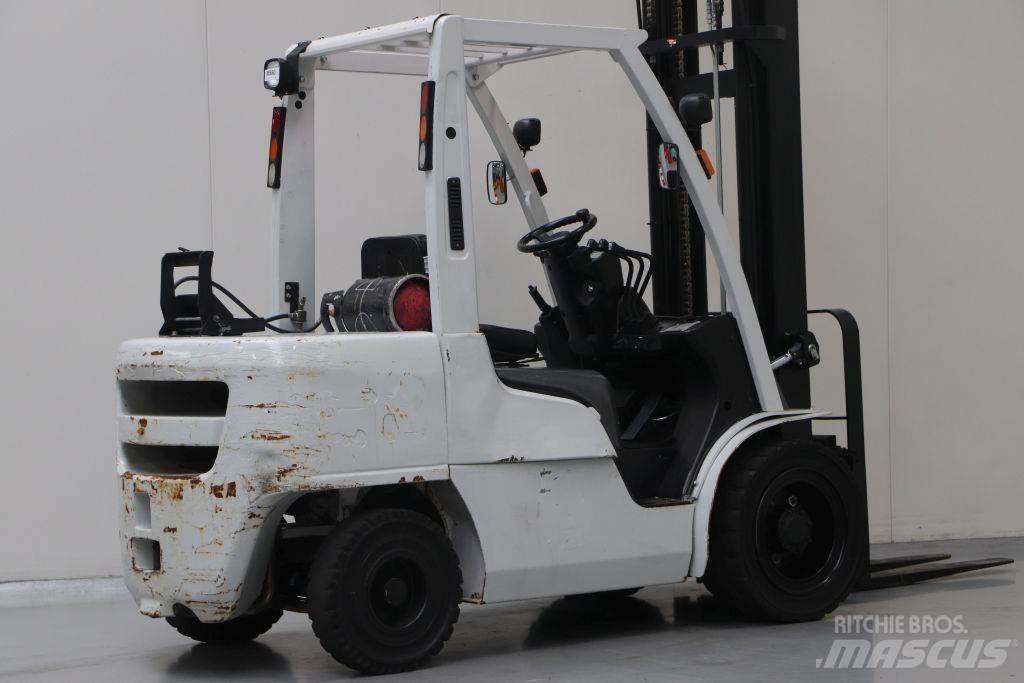 Nissan UG1F2A35DU Газовые погрузчики