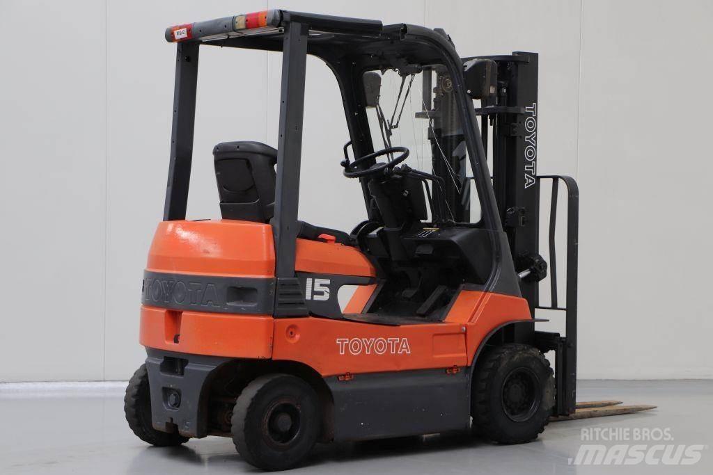 Toyota 7FB15 Электропогрузчики