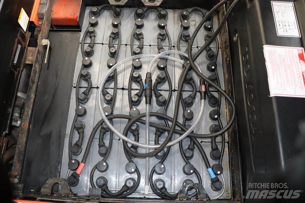 Toyota 7FB15 Электропогрузчики